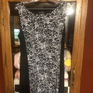 Back & White Floral Dress